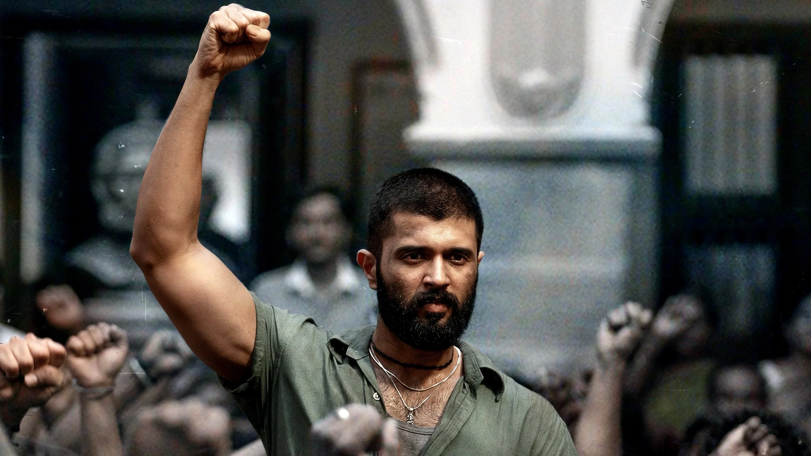 Hoàng Đế Trở Lại Full